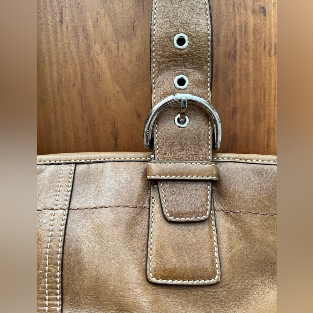 Vintage Coach 9544 Soho Leather Tote - Picture 3 of 11